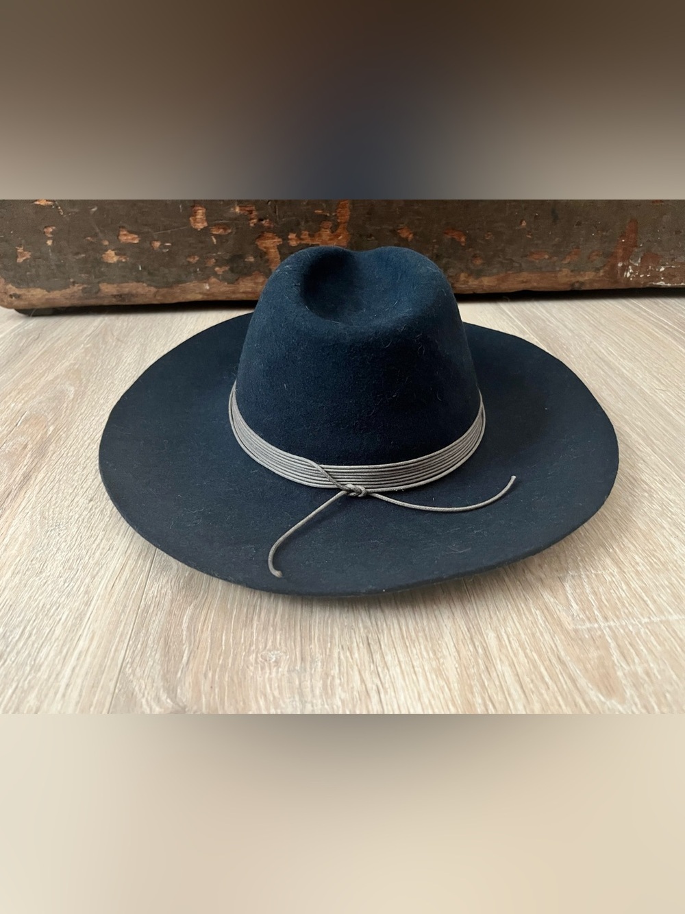 Artesano Women’s Wide Brim Wool Fedora with Decorative Cord Navy Large